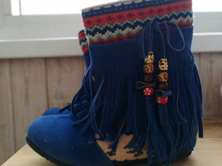 Туфельки, кроссовки, сапожки от 28 до 30 р-ра