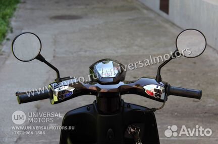 Скутер Vespa 946 - 2 Replica 150cc (50)