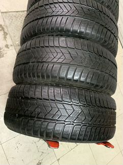 Pirelli Sottozero 3 245/45/18, RSC