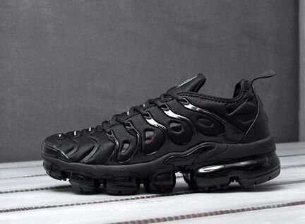 Nike Air VaporMax Plus