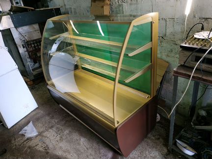 Витрина кондитерская