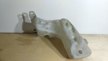 Бачок омывателя Peugeot 307