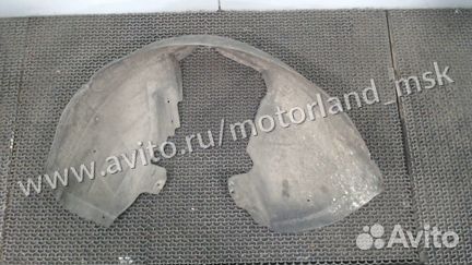 Подкрылок левый передний Audi A6 (C6) Allroad, 200