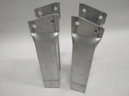 W 212 демфер усилителя переднего бампера мерседес