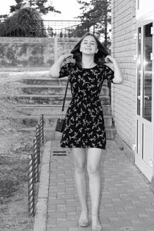 Платье женское