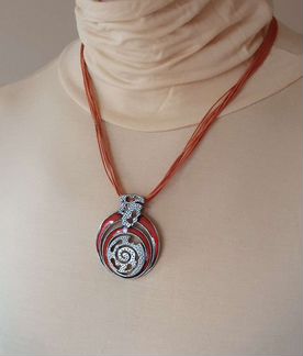 Кулон, подвеска на шнурках