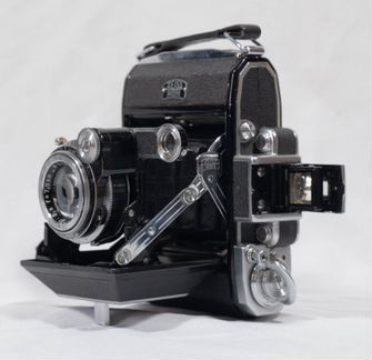 Zeiss iKON