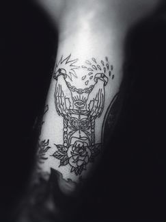 Тату (Tattoo)