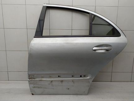 Дверь задняя левая Mercedes E-Class W211 M272.944