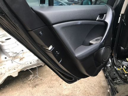 Дверь задняя левая Honda Accord CU2 K24Z3 2009