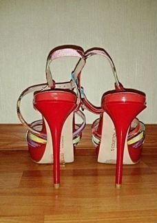 Босоножки TJ collection (новые)