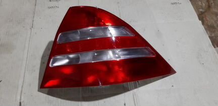 Фонарь задний правый Mercedes S W220 112.972 2000