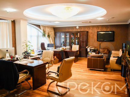 Офисное помещение, 603 м²