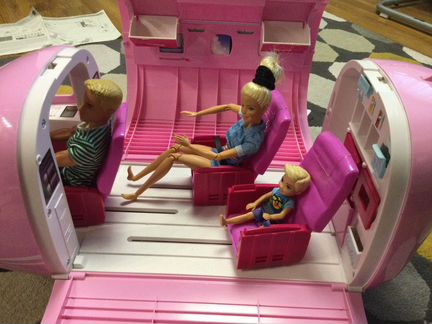 Barbie самолёт