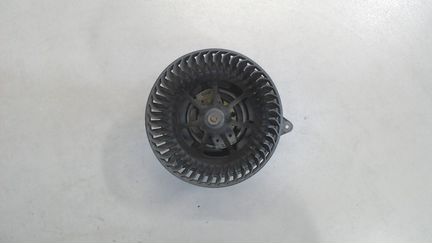 Двигатель отопителя (моторчик печки) Ford Transit