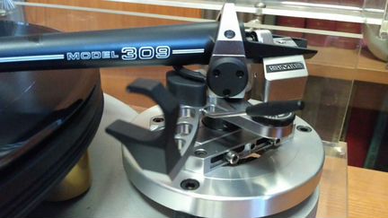 Проигрыватель Michell Engineering GyroDec