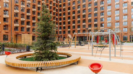 2-к квартира, 53.9 м², 1/16 эт.