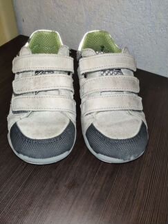 Кроссовки, р-р 28