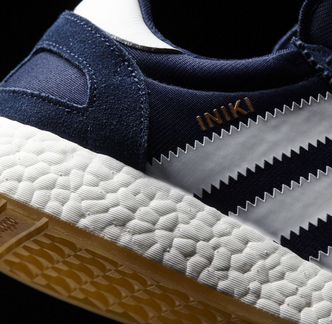 Кроссовки Adidas Iniki Runner новые оригинал