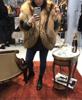 Меховая жилетка лиса Меха Екатерина