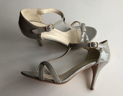 Босоножки р.39