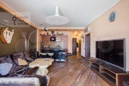 2-к квартира, 80 м², 3/12 эт.